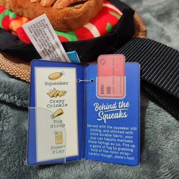 Barkbox Famous Flamin’ Fetch n’ Floppy Fajitugs sz L - Picture 2 of 2